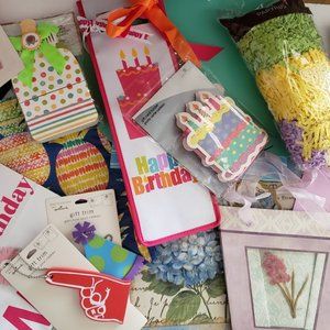14 Miscellaneous gift bags, gift card holders, gift embellishments